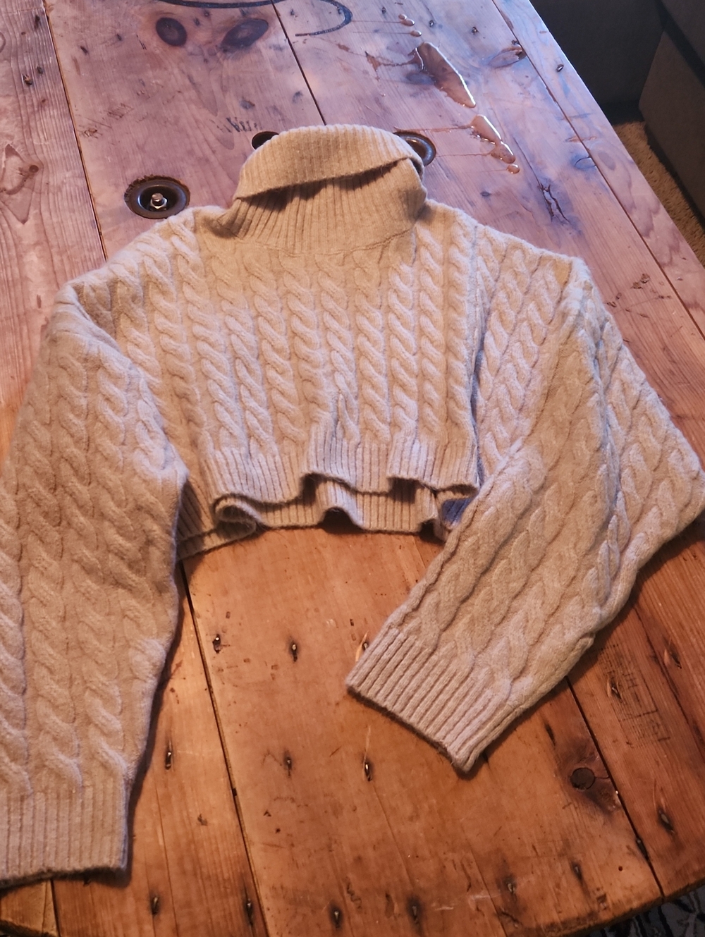 Cropped Cable Knit Turtleneck Sweater - Cream